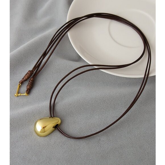 Modern Gold  Tone Tear Drop Pendant Necklace - Picture 4 of 7